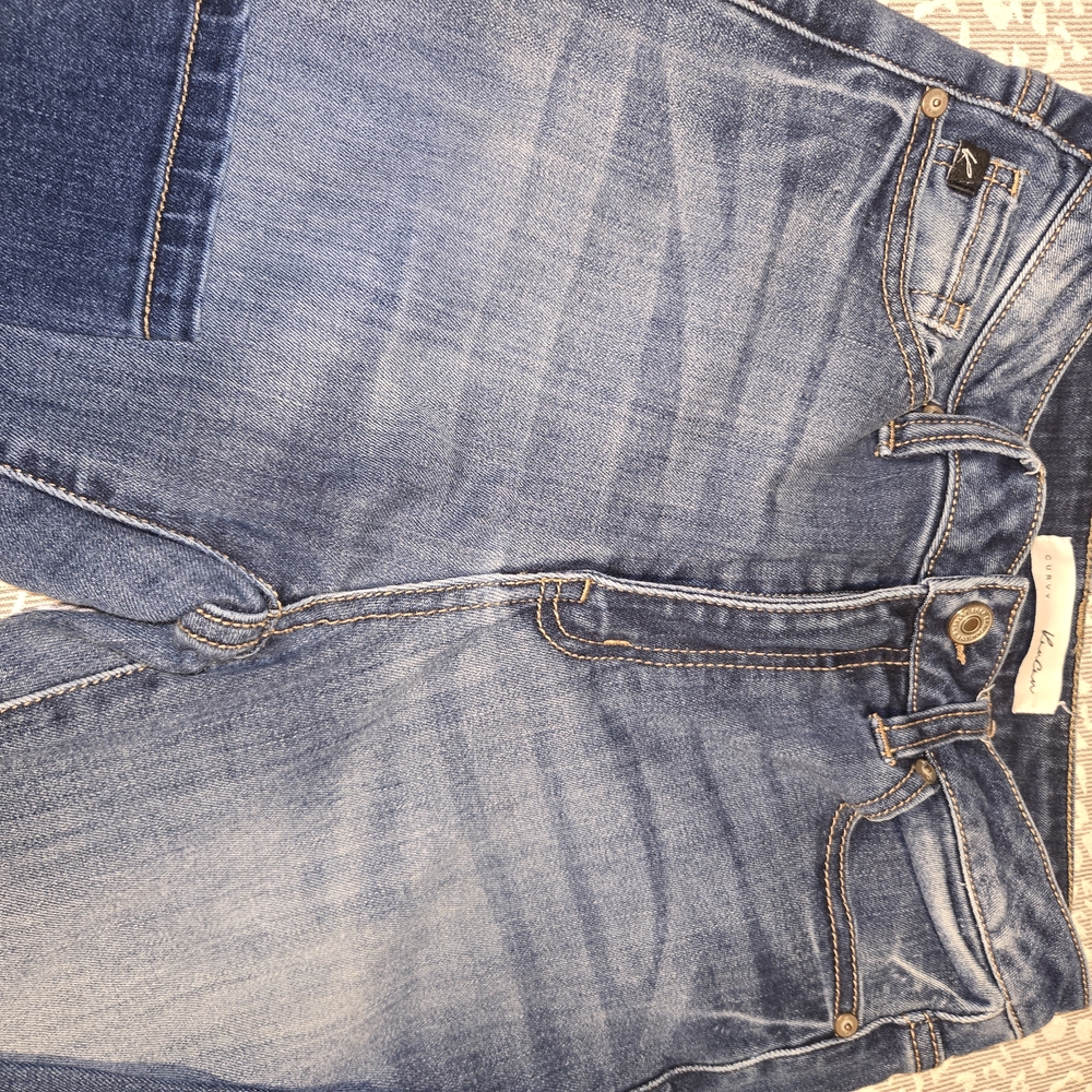KanCan Women's Light Blue Skinny Jeans